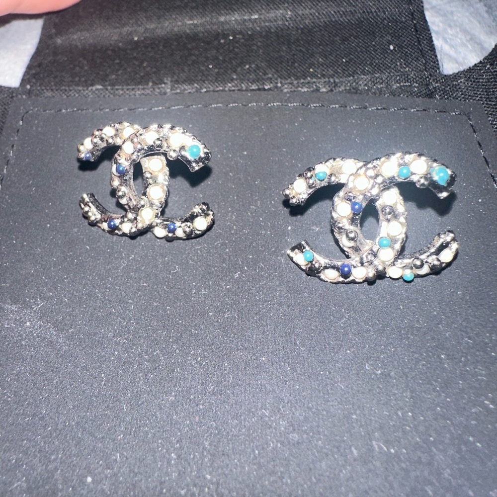 Chanel Silver and Blue Brooch Set - Picture 4 of 5
